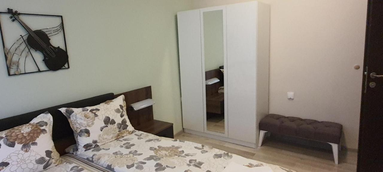Aheloy Apartments Екстер'єр фото