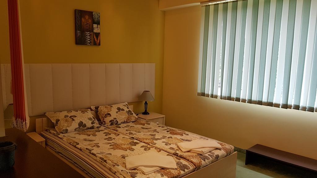 Aheloy Apartments Екстер'єр фото